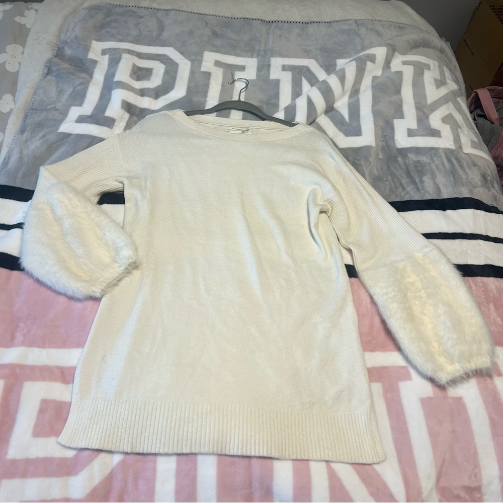 Anthropologie Cream Crew Neck Sweater
